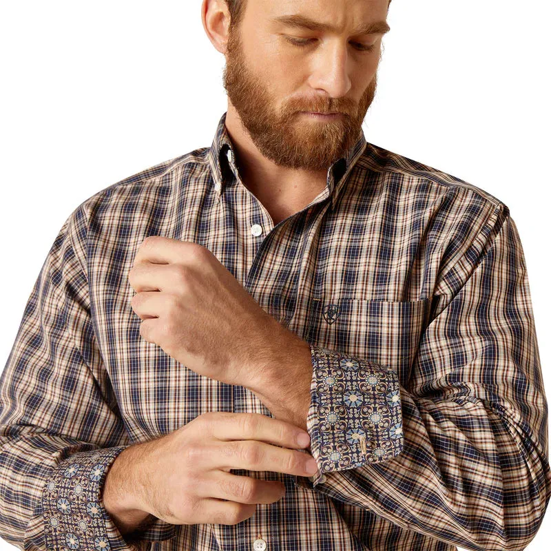 Ariat Men's Wrinkle Free Kareem Fitted L/S Shirt