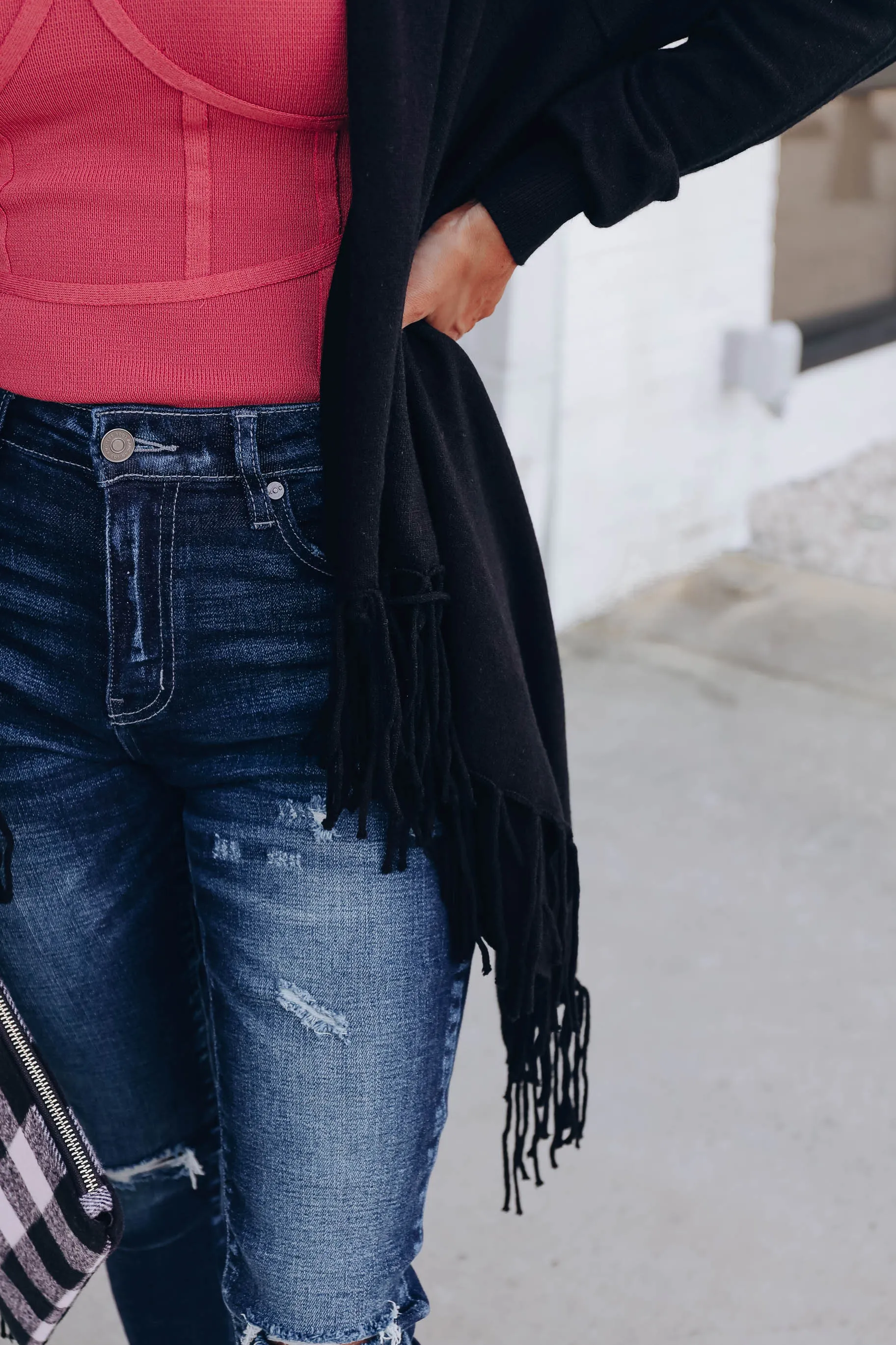 Cozy Crisscross Cardigan - Black