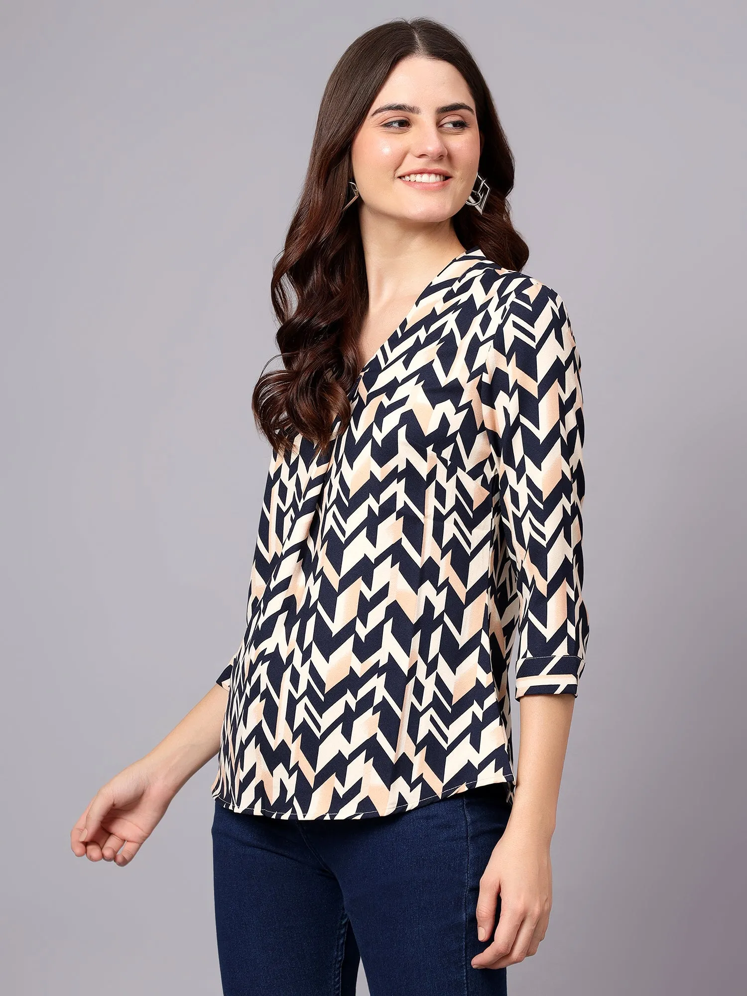 Women's Mulicolor Geometric Print Casual Top